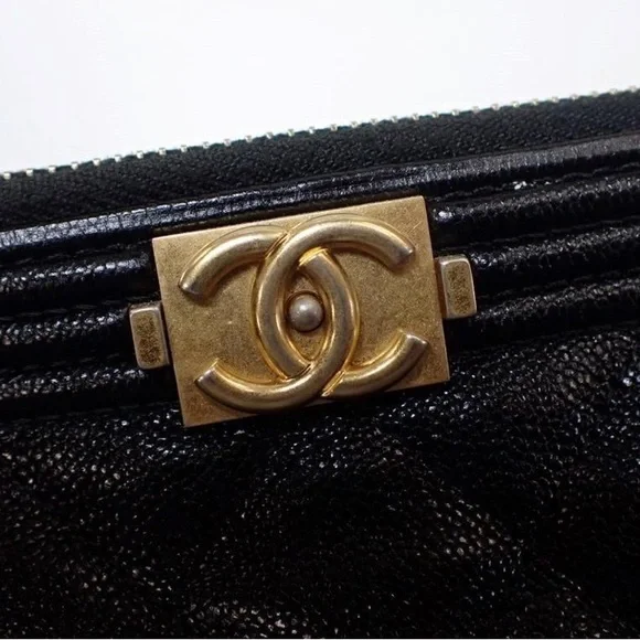 Boy Chanel Black Quilted Caviar Leather Clutch - Picture 8 of 12